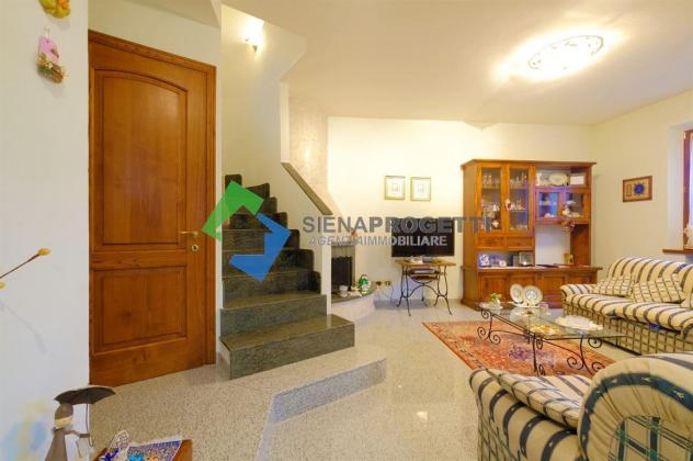 Villa indipendente con giardino, terrazzo e garage € 395.000 trattabili - Foto 4