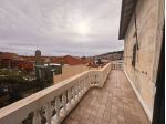 Imperia On. appartamento ind. da ristrutturare con terreno