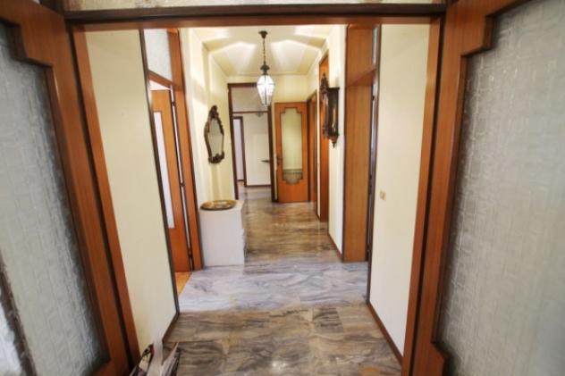 Villa di 217 m² con più di 5 locali e box auto doppio in vendita a Padova - Foto 6