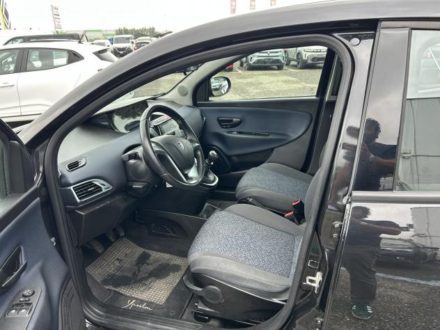 Lancia Ypsilon Ypsilon 1.0 FireFly 5 porte S&S Hybrid Gold - Foto 5