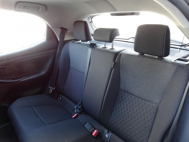 Toyota Yaris 4ª serie 1.5 Hybrid 5 porte Active - Foto 10