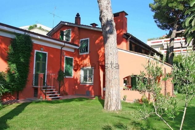 Villa in vendita a Avenza - Carrara 400 mq Rif: 966171 - Foto 3