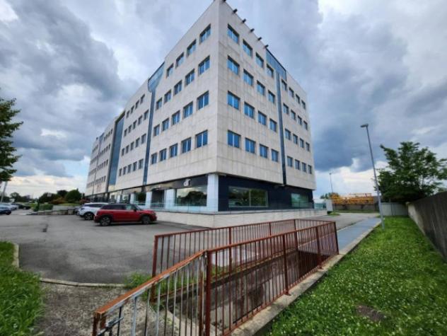 Immobile in asta di 654 m² in vendita a Concorezzo - Foto 2
