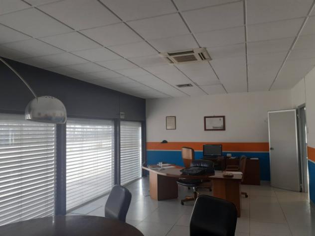Immobile di 540 m² con 4 locali in vendita a Roncadelle - Foto 10