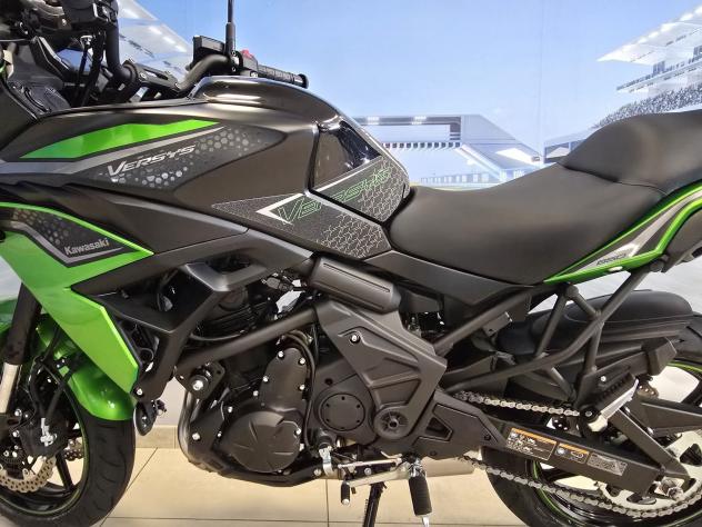 Kawasaki Versys 650 07/2024 - Km 8400 - Foto 9