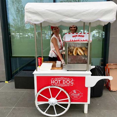 Noleggio carretto hot dog pizza grattachecca caldarroste MELE CARAMELLATE