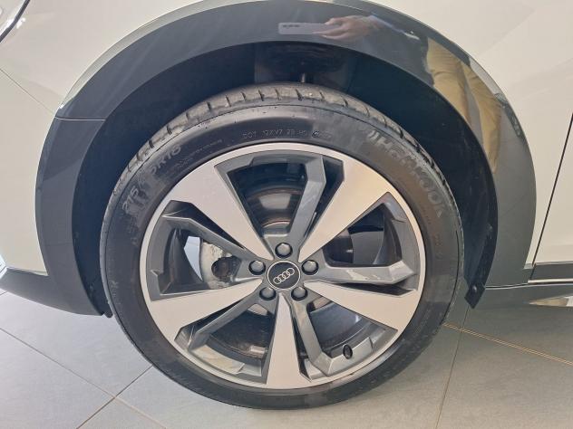 Audi A1 A1 allstreet 30 1.0 tfsi Identity Contrast 116cv s tronic - Foto 6