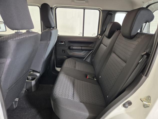 Suzuki Jimny IV 2018 Benzina 1.5 Top 4wd allgrip auto - Foto 7