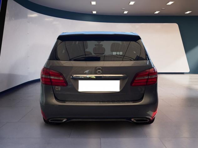 Mercedes-Benz Classe B B 180 d Premium - Foto 4