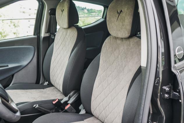 Lancia Ypsilon 1.0 FireFly 5 porte S&S Hybrid Gold - Foto 10
