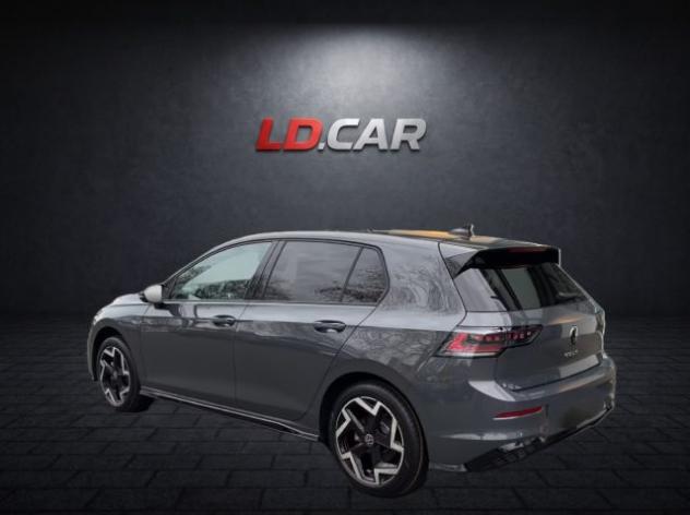 VOLKSWAGEN Golf 2.0 TDI 150 CV DSG SCR R-Line R Line rif. 22230330 - Foto 3