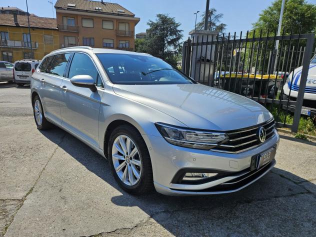 Volkswagen Passat 1.6 TDI SCR 120cv BMT DSG Business - Foto 3