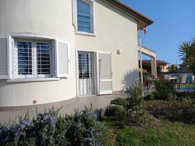 Villa in vendita a Marina di Carrara - Carrara 200 mq Rif: 1141090 - Foto 5