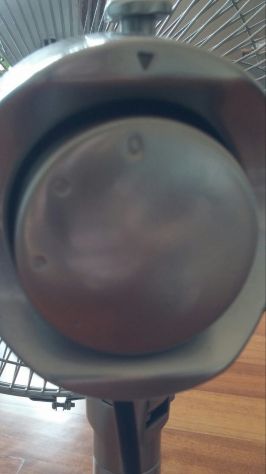 VENTILATORE DA TAVOLO DE LONGHI IN ACCIAIO - Foto 4