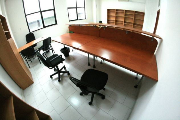 Locale arredato pronto con posti auto euro 399 - Foto 9