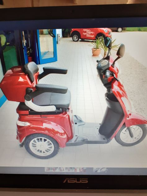 vendo scooter elettrico per anziani e disabili FREEDOM 3 di Carraro Automobili - Foto 3