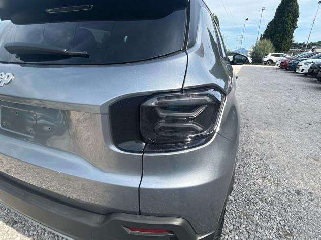 Jeep Avenger 1.2 Turbo Summit - Foto 10