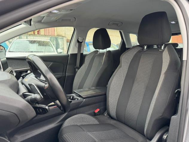 Peugeot 3008 3008 BlueHDi 120 S&S EAT6 Business - Foto 6