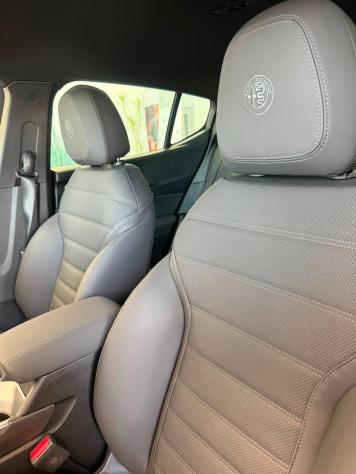 Alfa Romeo Tonale 1.5 175 CV MHEV TCT7 Ti - Foto 4