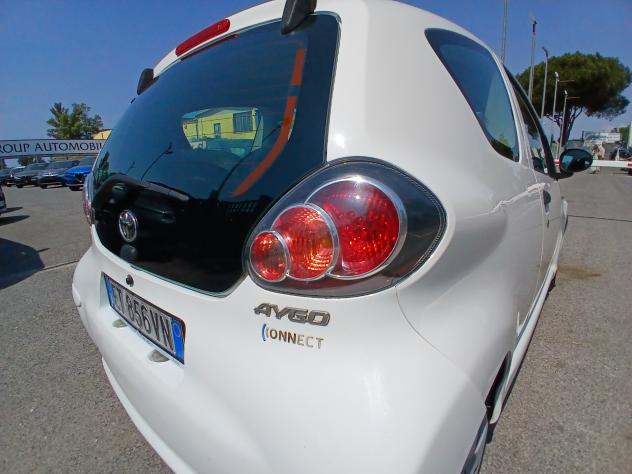Toyota Aygo 1.0 12V VVT-i 3 porte Active Connect - Foto 9