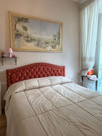 ELEGENTE APPARTAMENTO NEL CENTRO STORICO DI SALERNO - Foto 6
