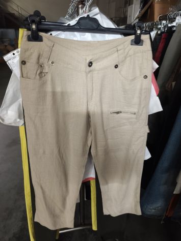 VENDESI 150.000 CAPI ABBIGLIAMENTO DONNA A GRANDI STOKKISTI - Foto 9