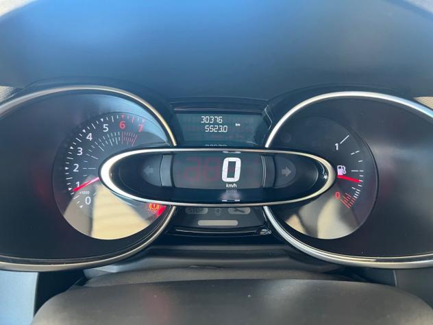 Renault Clio Clio 0.9 tce Moschino Zen 90cv - Foto 6