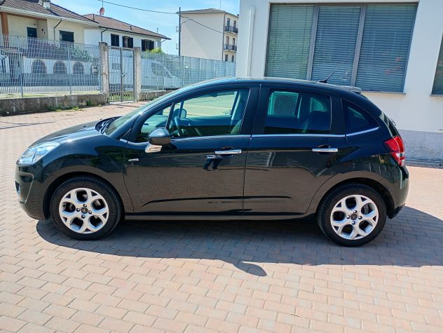 CITROEN C3 1.4 EXCLUSIVE - Foto 2
