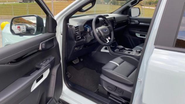 FORD Ranger 2.3 Plug In Hybrid AWD 281 CV Stormtrak NUOVO rif. 23909203 - Foto 9