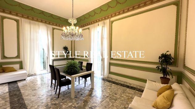 Ortigia Fronte Darsena, Dimora Nobiliare con Vista Mare e 6 Balconi - Foto 3
