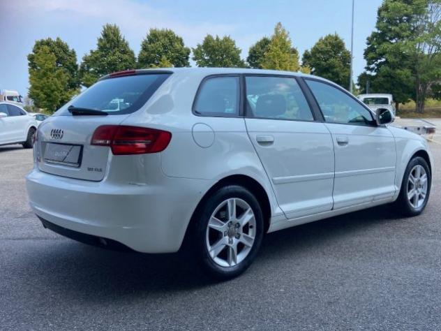 AUDI A3 SPB 1.6 TDI 90CV Attraction rif. 23948764 - Foto 5