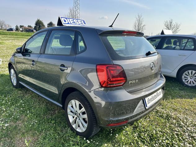 Volkswagen Polo 1.4 TDI 90cv BlueMotion Technology - Foto 8