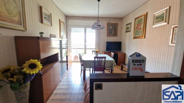 Zona Mecenate: Bilocale da ristrutturare con balcone, solaio e box - Foto 2