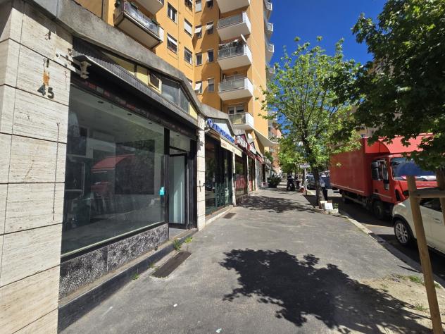 1 Vetrina in affitto a Roma - Foto 17