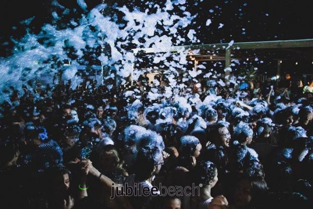 Noleggio Schiuma Party con operatore - Foto 2