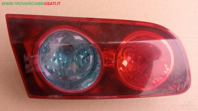 FANALE POST. PARTE INT. S. FIAT CROMA (194-2T) 51727252  Parti elettriche  Fanaleria  Fanali  Fanale post. sx. FIAT - CROMA - 01-05-2005 - 01-10-2007,