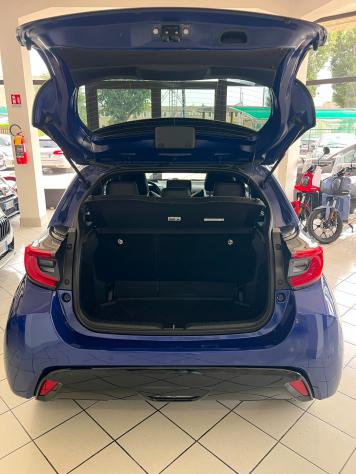 Toyota Yaris 1.5 Hybrid 5 porte Energy - Foto 8