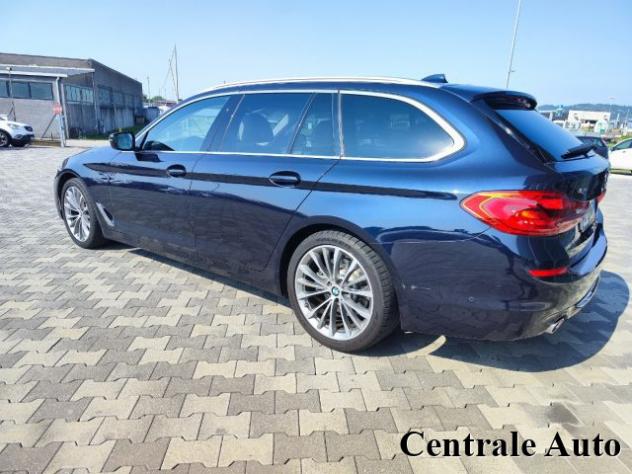 BMW 520 d xDrive Touring Luxury rif. 23786325 - Foto 7