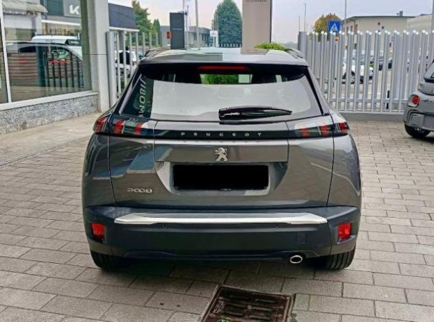 Peugeot 2008 1.5 BlueHDi 130 S&S EAT8 Allure - Foto 4