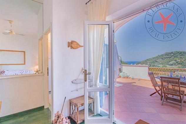 PORTOFERRAIO - ELBA - APPARTAMENTO CON GRANDE TERRAZZA VISTA MARE - Foto 12