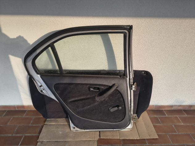Portiera posteriore sx Honda Civic Aerodeck completa di tutti i componenti. - Foto 3