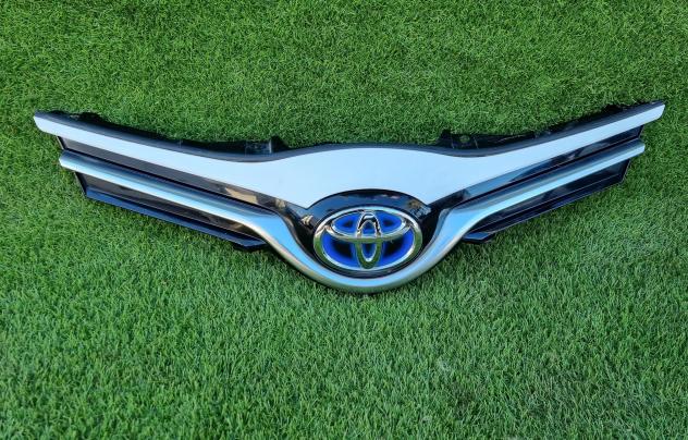 MASCHERINA ANTERIORE TOYOTA Yaris Serie 53101-0D650 (1416)