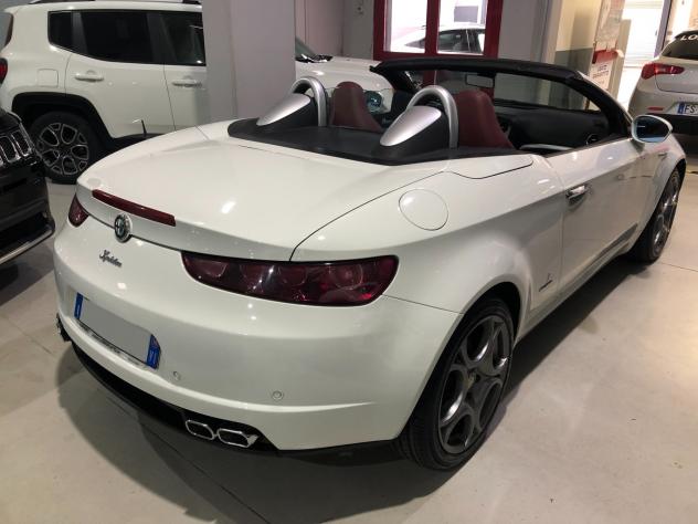 Alfa Romeo Spider 1750 TBi - Foto 4