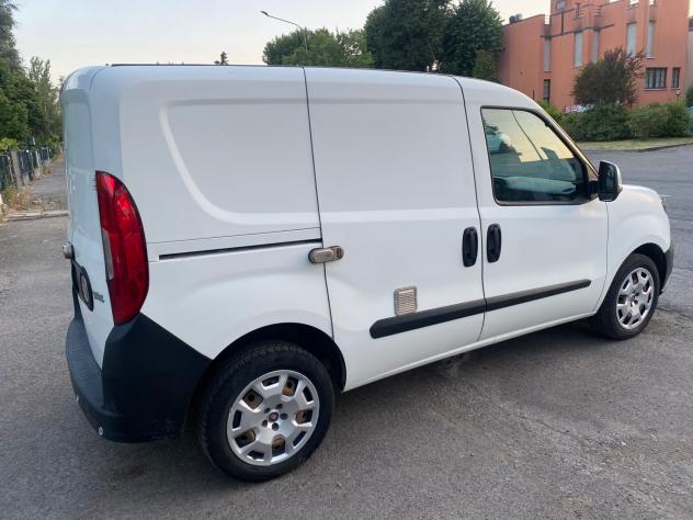 Fiat Doblo METANO - Foto 5