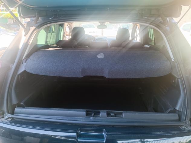 Peugeot 3008 1.6 HDi 110CV cambio robotizzato Premium - Foto 10