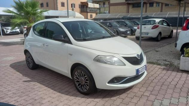 LANCIA Ypsilon 1.2 69 CV 5 porte rif. 24043936