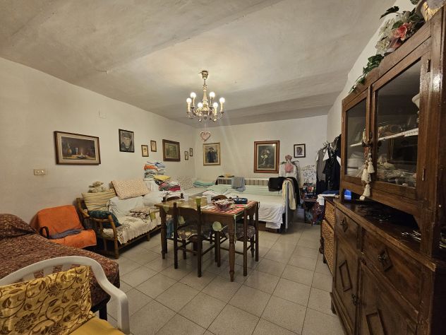 VENDESI STORICA CASETTA IN VIA SAN COSMA, 19 e 21 – VENOSA (PZ) - Foto 6