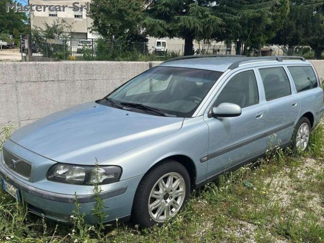 VOLVO V70 V70 II 2000 2.4 d5 Optima tg. CE107WR rif. 24086985