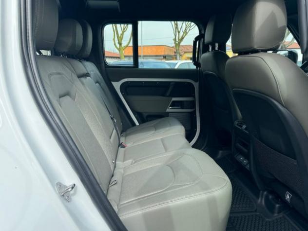 LAND ROVER Defender 110 3.0D I6 200 CV AWD Auto SE rif. 20274612 - Foto 10