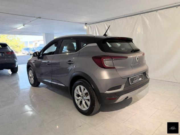 RENAULT CAPTUR CAMBIO AUTOMATICO INTENS 130CV - Foto 6